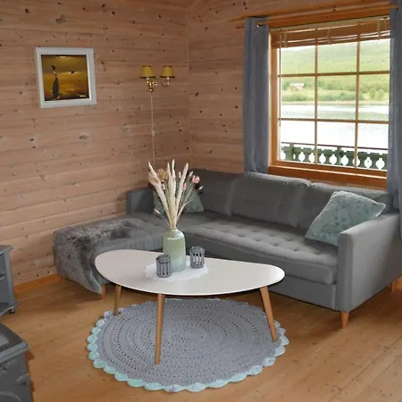 Wooden By The Fjord * 시르셰네스